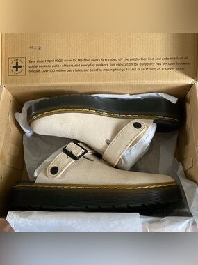 Dr. Martens Carlson Shoes